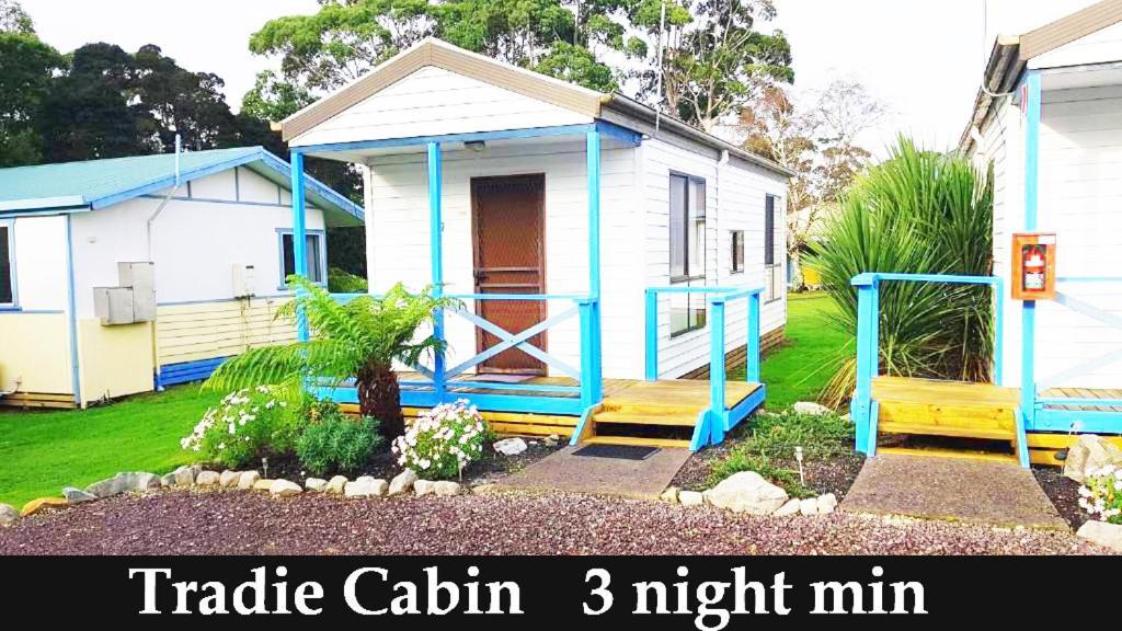 Strahan Retreat Holiday Park Esterno foto