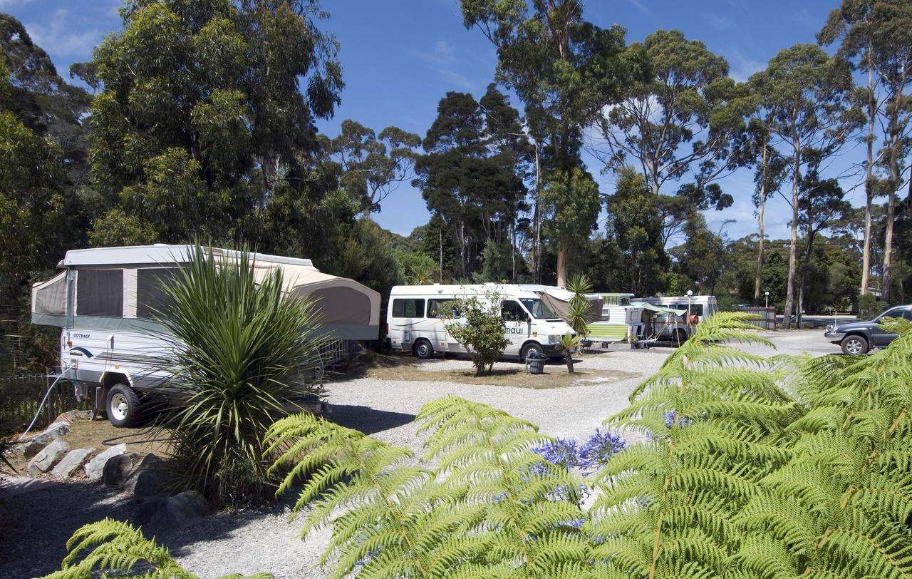 Strahan Retreat Holiday Park Esterno foto