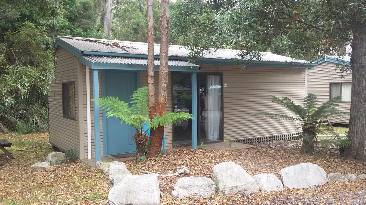 Strahan Retreat Holiday Park Esterno foto